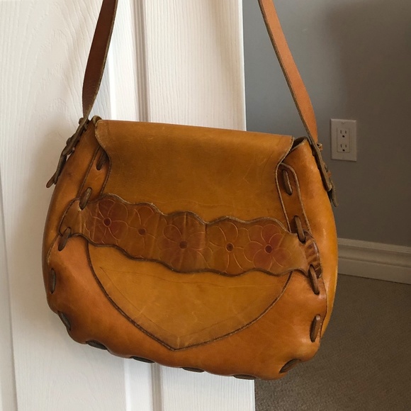Vintage boho leather shoulder bag - Picture 1 of 11